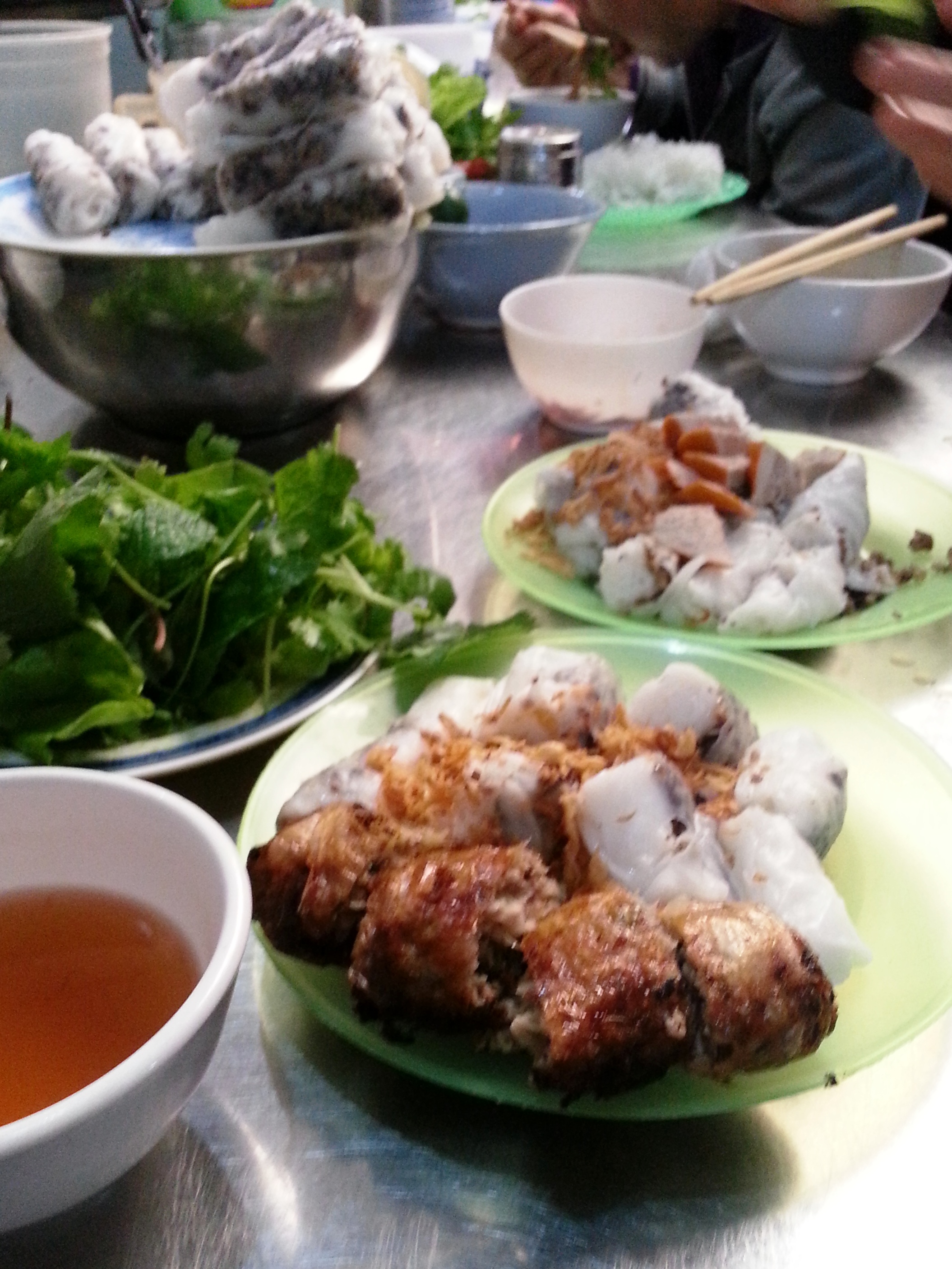 Hanoi - food alley bánh cuốn